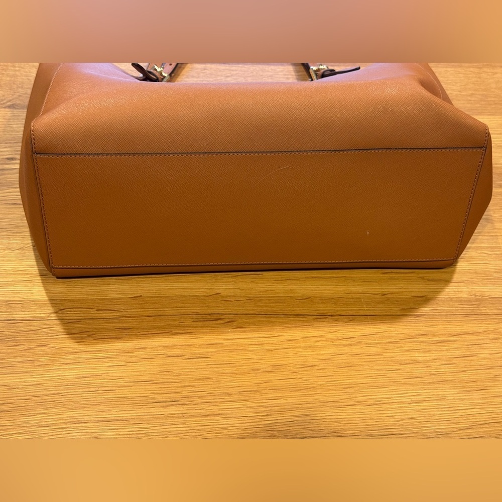 Tory Burch Cognac Saffiano Leather Large Zip Tote Bag - Picture 7 of 12
